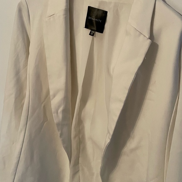 White blazer - Picture 2 of 3